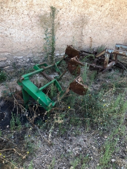 MAQUINARIA AGRÍCOLA